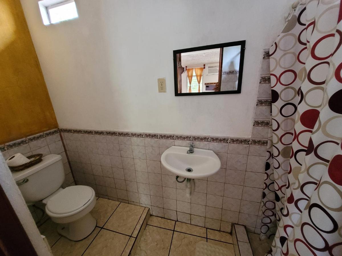 Hotel Y Restaurante La Cabana El Viajero Castillo de San Felipe ภายนอก รูปภาพ